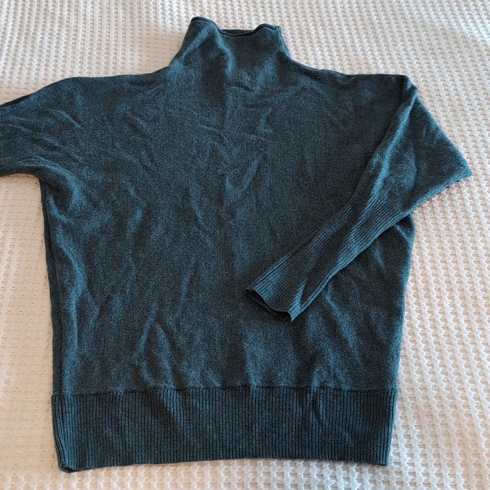 Telluride Clothing Co merino wool sweater size s